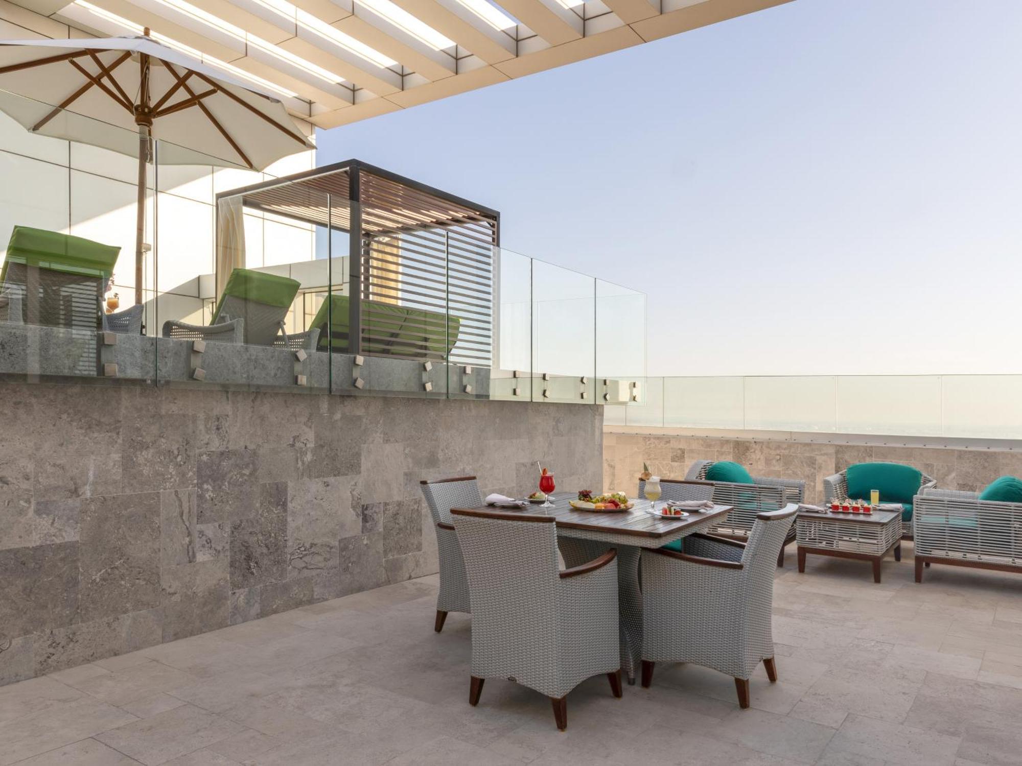 Swiss-Belsuites Admiral Juffair Manama Exterior foto